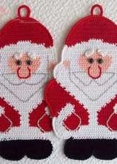 Little Owls Hut - Svetlana Zabelina-  Santa Decor or Potholder
