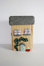 Frankie*s Knitted Stuff-Christmas House by Frankie Brown-Free