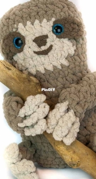 Winding Road Crochet - Lindsey Dale - Spike the Crochet Sloth - Free