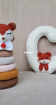Fox Stackling toy