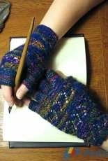 Cozy Fingers Fingerless Gloves/Mitts by Donna Druchunas