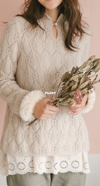 Pullover with Winter Garden by Lee Hakseon - Free