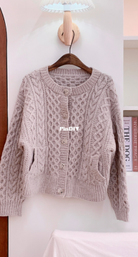 Honeycomb Cardigan by Sedna Yang - English