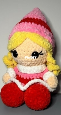 Cursed Heart Creations - Kristin Johnson - Holiday Kid - Lady Holiday Kid modification
