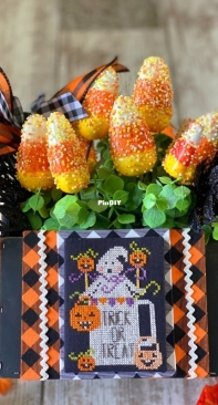 Stitching with the Housewives - Halloween Whats In My Cup - Boo Trick or Treat