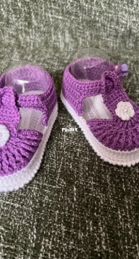 newborn baby shoes