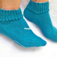 Aqua Tofana socks by gazal mohammed