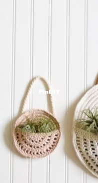 Whistle and Ivy - Bethany Dearden - Crochet Basket Wall Planter