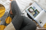 Warm Leggings with Cable by Josh Moll in English