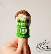 Kamila Krawka Krawczyk- Green Lantern Finger Puppet Pattern - Free
