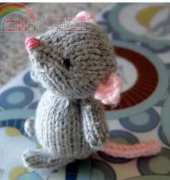 Yarnigans: Marisol the Knitted Mouse