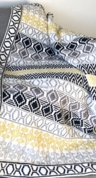 Daisyknots - Moira Douglas - Turkish Delight Afghan