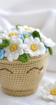 One Funny Moose - Valeriia Tomashova - Camomile  and Forget-me-not Summer Flowers