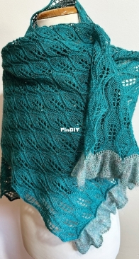 Flora Shawl by Loredana Porav - Spanish - Free