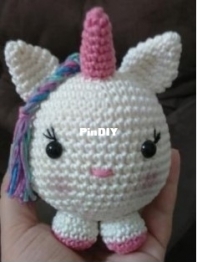 Unknown Designer - Unicorn - Unicórnio Bola - Portuguese - Free