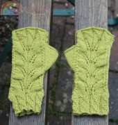 Green Fingers Fingerless Mitts by Irina Pismenskaya/free