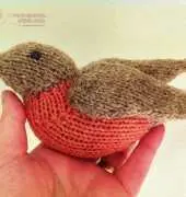 Spring Robin by Sara Elizabeth Kellner /Rabbit Hole Knits-Free
