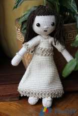 NTriskel- Nuria Doll- Spanish and English- Free