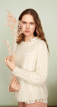 Wilma sweater by Sandnes garn English, Norwegian, Swedish, German - Free
