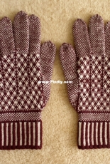 Prince of Wales Sanquhar Gloves - Scottish Womens Rural Institute (SWRI)
