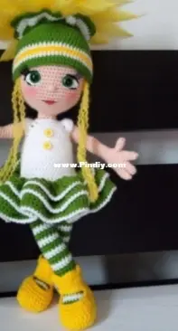 Lia Papadia - Lia Papadia - Dandelion Doll - English