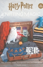 Harry Potter: Knitting Magic by Tanis Gray