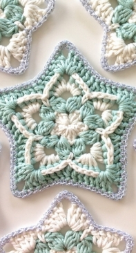 Crochet Road - Joy Clements - Sparkly Stars