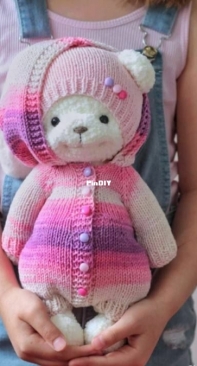 Tatiana Kotyurgina - Smileys - Jumpsuit and Hat - Russian
