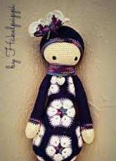 Häkelpüppi- Crochet African Flower Lalylala - German