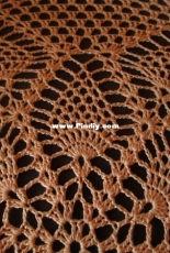 Doily with pineapples