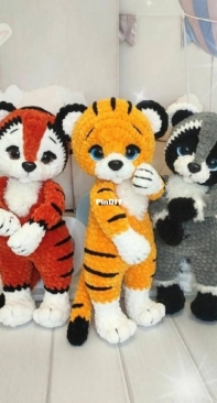 Nadi_toys21 - Nadia karpova - Racoon and Tiger - Russian