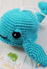 The Cheerful Chameleon - Charlyn Clark - Willow the Whale Scrubby