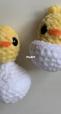 Meg Designs - Megan Zimmer - Chick and Egg Fidget Pop