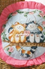 Cats on a Branch by Margaret Sherry from Cross Stitch Crazy 160 PCS + XSD