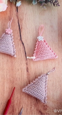 Vivir Vintage - Karla Evangelina Kopaitich - Nordic Christmas Tree - Árbol nórdico de Navidad - Spanish - Free