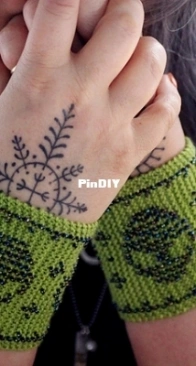 We Come In Peace by Rosemary (Romi) Hill - Happy Hands & Feet: Oddments Knitdown Three 2023/2024
