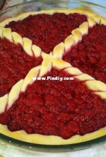 Cake with raspberries