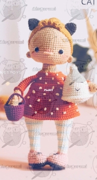 AlinetToys - Alina Yapaeva - Halloween Doll Catty - Muñeca de Halloween Catty - Spanish - Translated