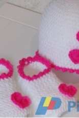 Happy Berry- Love Heart Hat and Slipper Set- Free