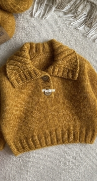 Lillys Sweater Mini by Nashwa Sakr - Nashknits