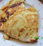 Pancakes baked with apples