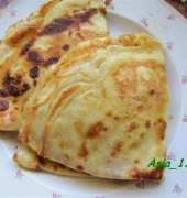 Pancakes baked with apples
