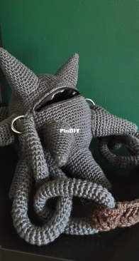 Yukimizu - Yuki Okami /  Hillary - Flail Bag