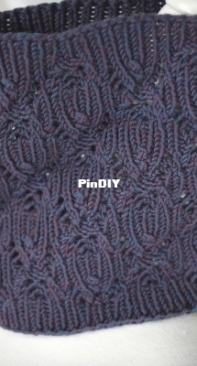 Ranunculus Lace Cowl by Shannon Dunbabin-Free