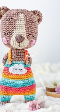 One and Two Company - Carolina Guzman - Happy the Rainbow Bear - Happy el Oso Arcoiris - English and Spanish
