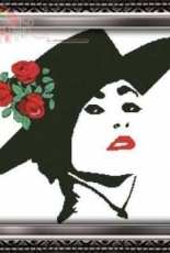 Grans Stitch Niche - Hat with Roses - Free