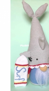 Tiknik Crochet Toys Gnome Planet - Lilit Nikoyan - Surfer Shark Gnome