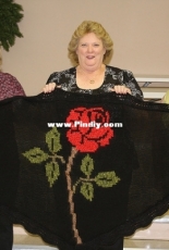 Red Heart - Yvonne Beecher - Rose Filet Triangle - Free