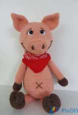 Roosjes Haakbeestjes - Roos van Asperen - Pig  Brutus - Dutch