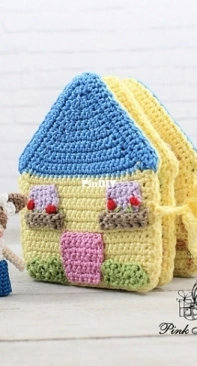 Pink Mouse Boutique - Diana Moore - Emma and her Dollhouse